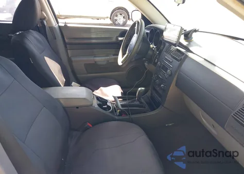 2005 Dodge Magnum z USA, uszkodzony, nr VIN 204FV48T65H621945